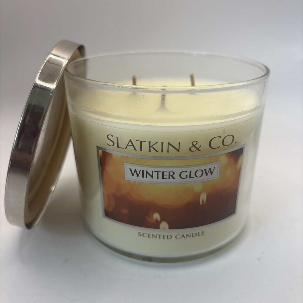 Slatkin & Co. Winter Glow 3 Wick Candle Scented 14.5 Oz Warm Cozy USA NEW